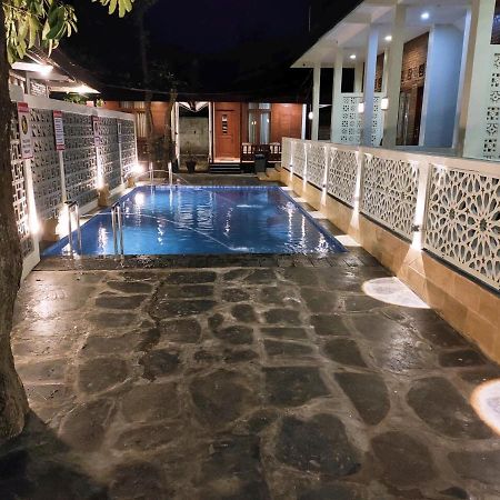 The Royal Joglo Hotel Tepus Exterior photo